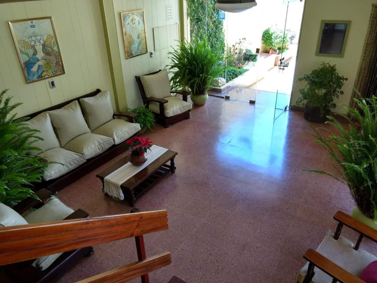 Hotel Acuario Mar de Ajó Esterno foto